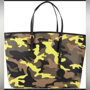 Michael Kors Jet Set Travel Camouflage Tote Purse and Wristlet Wallet